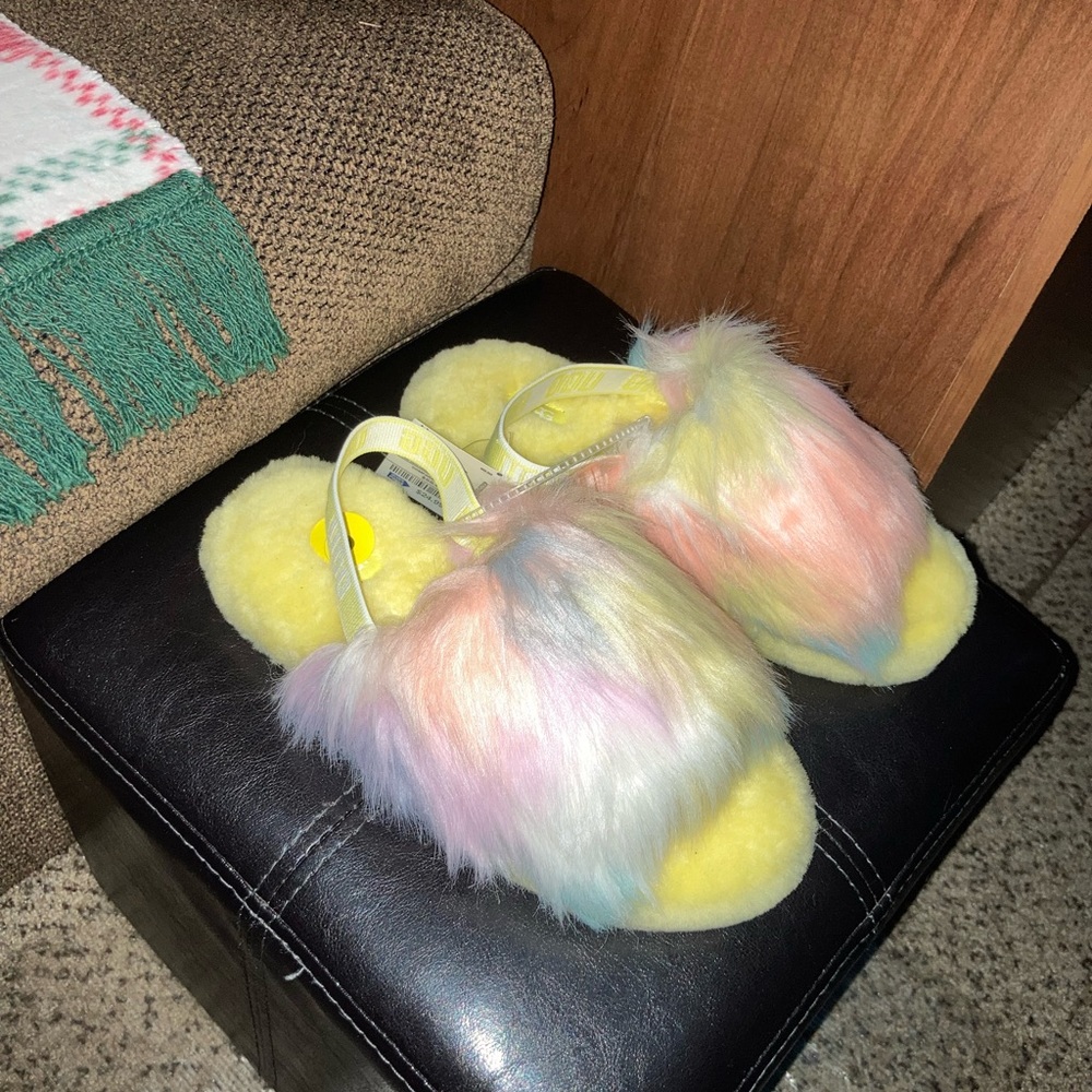 UGG Fluff Yeah Slides
